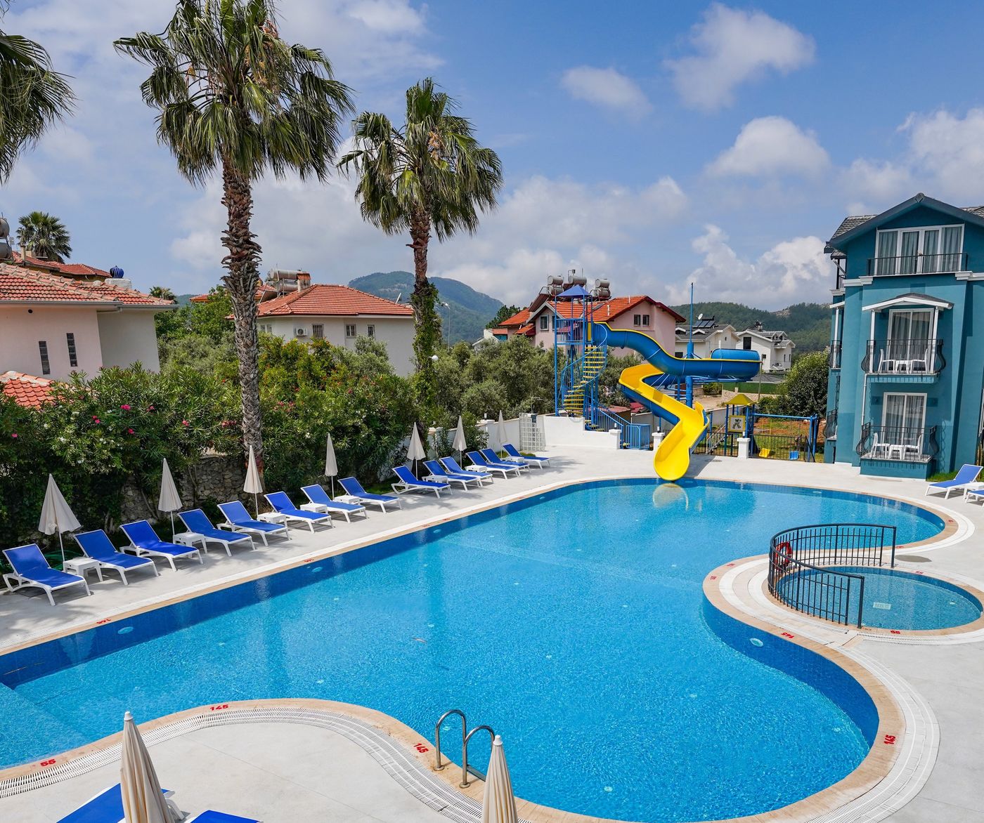 Blue-Pearl-Hotel-Pool-1