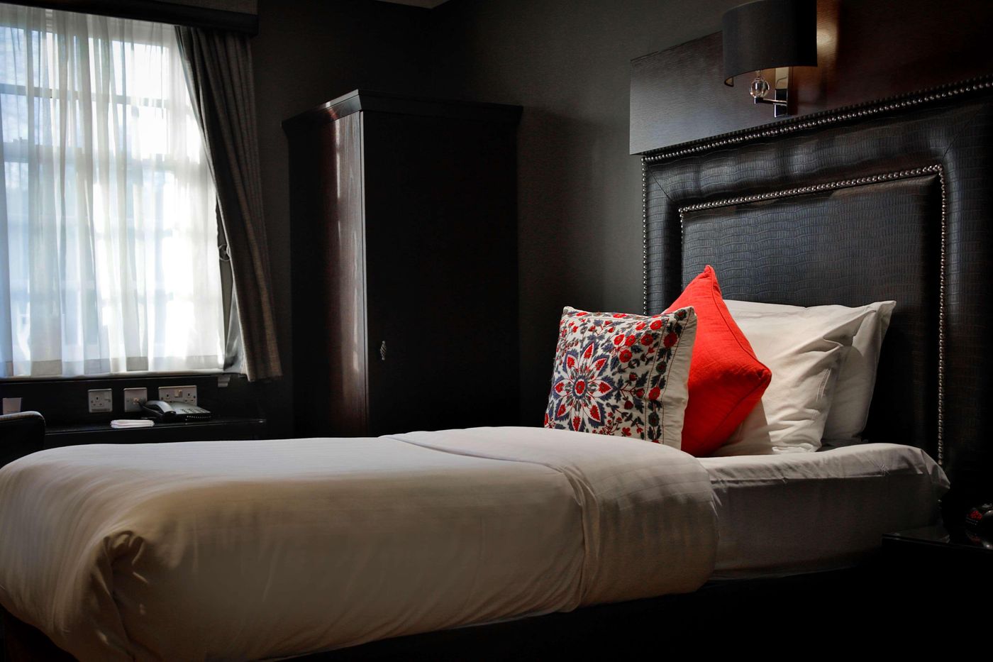 Best Western Glasgow South Eglinton Arms Hotel-United Kingdom-Glasgow-Room-10