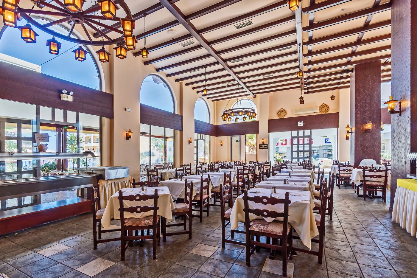 Lefkoniko-Bay-Restaurant-25