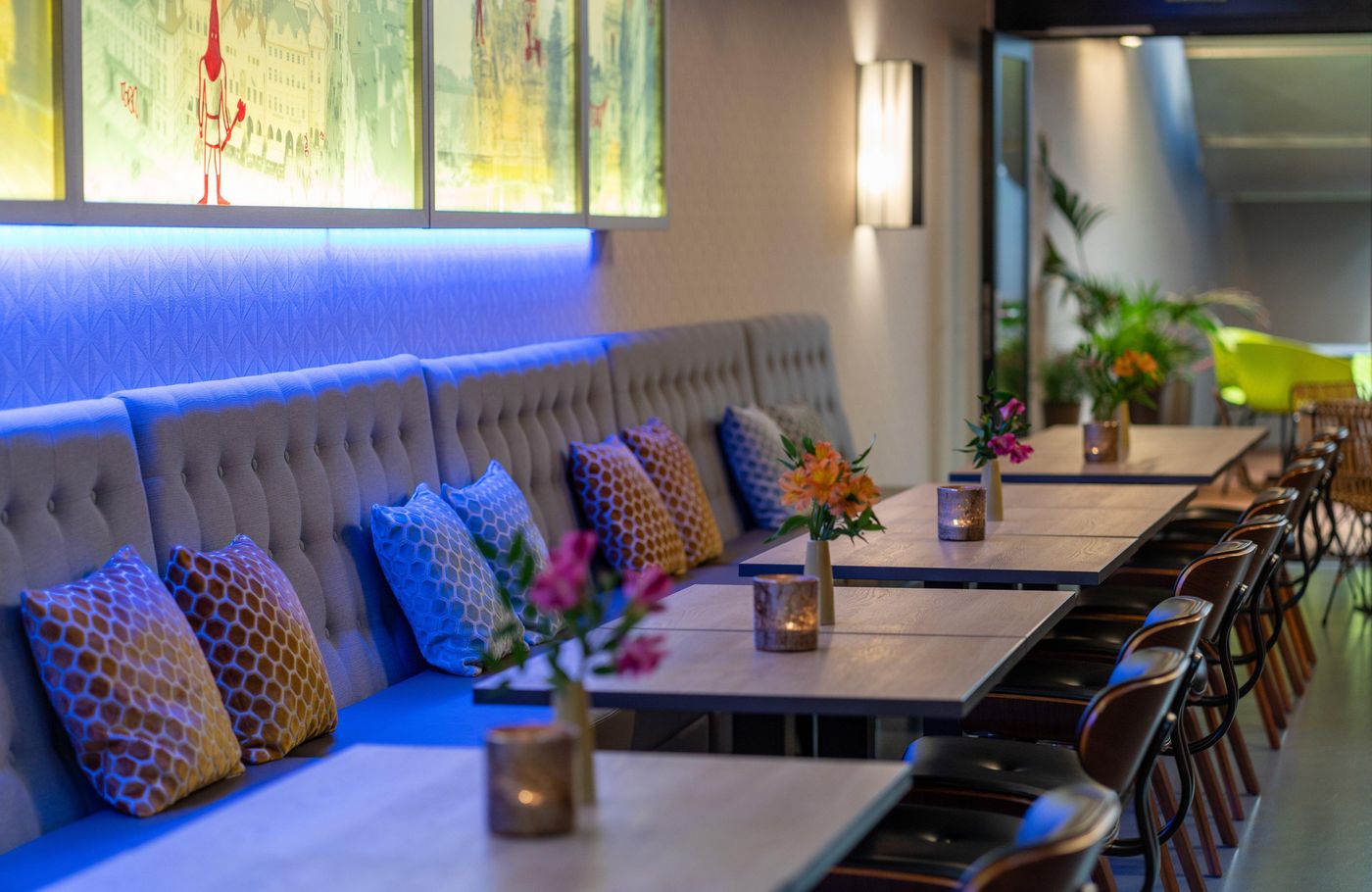 NYX-Hotel-Prague-by-Leonardo-Hotels-Bar-13