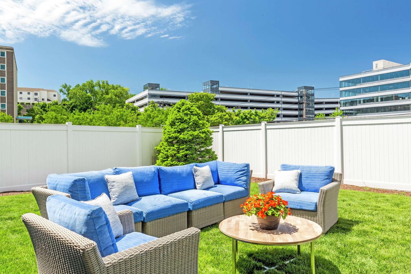 Hilton-Garden-Inn-Boston-Waltham-Terrace-1