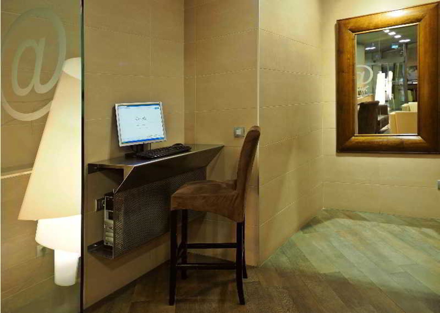 Rias Bajas-Spain-PONTEVEDRA-Lobby-7