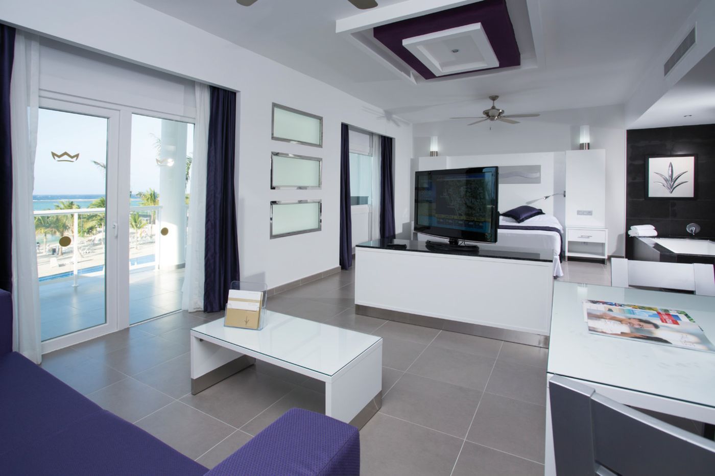 Riu-Palace-Jamaica-All-Inlcusive-Room-25