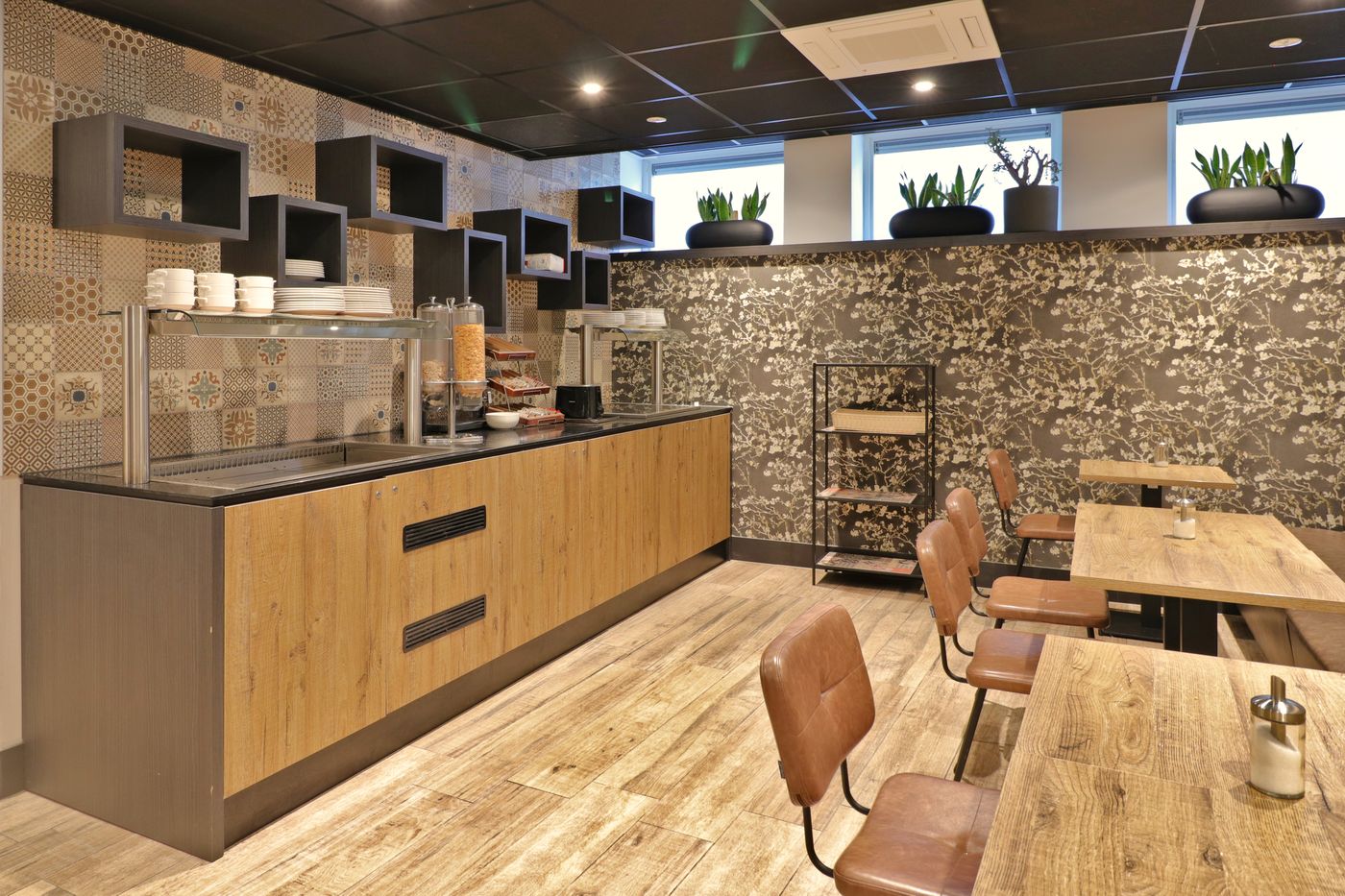 Xo-Hotel-Inner-Restaurant-9