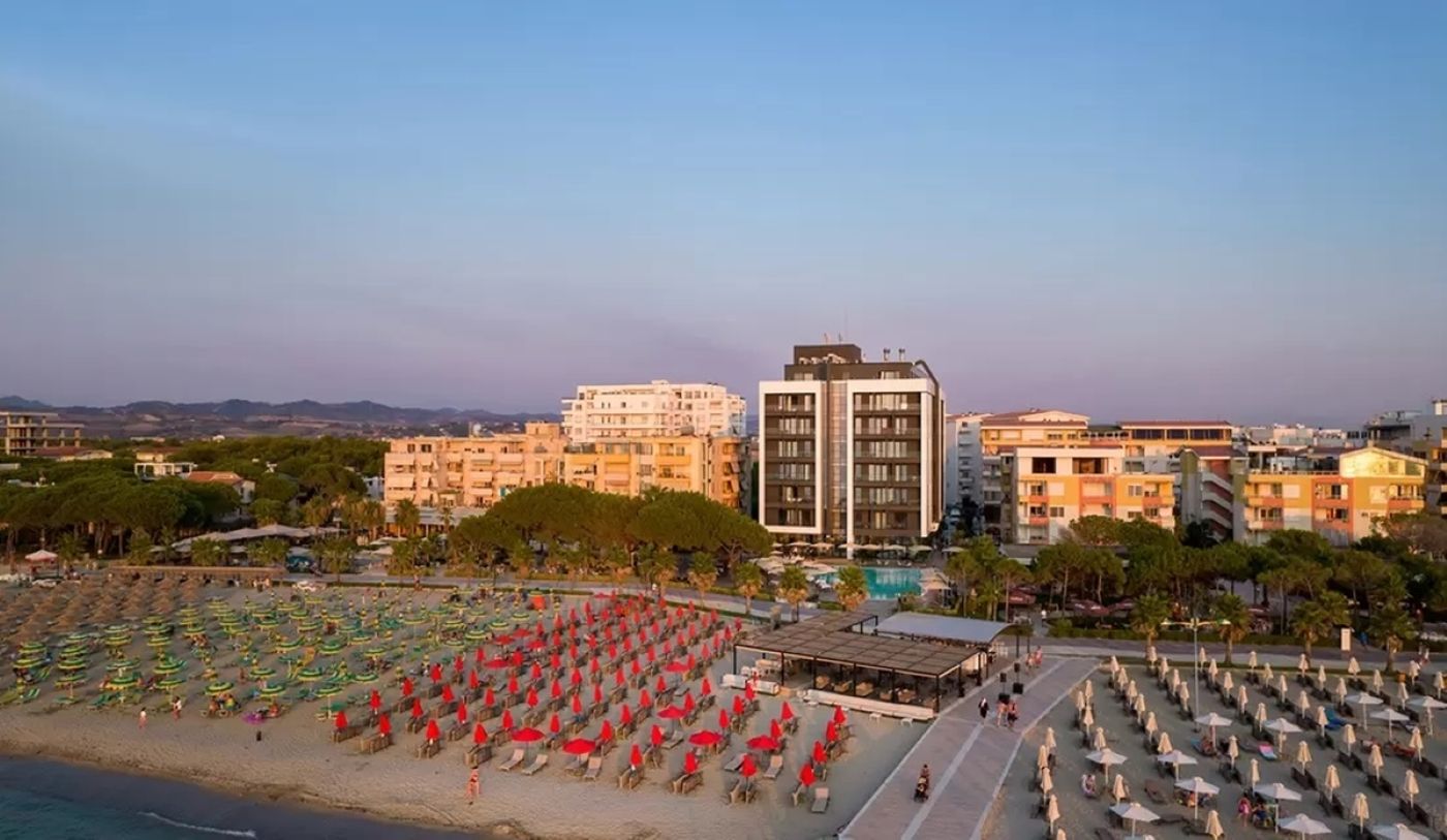 Supreme Hotel & Spa 17.12.25