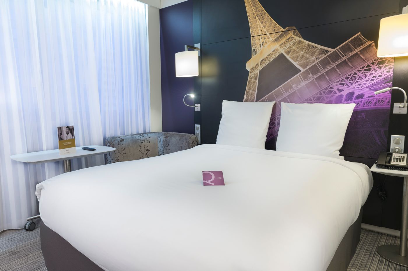 Mercure-Paris-Tour-Eiffel-Suffren-Room-34
