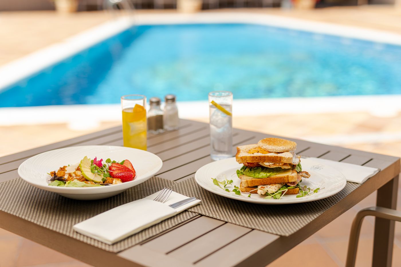 Suitehotel-S-Argamassa-Palace-Terrace-14