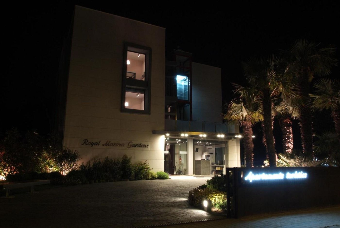 Royal-Marina-Gardens-General-view-16