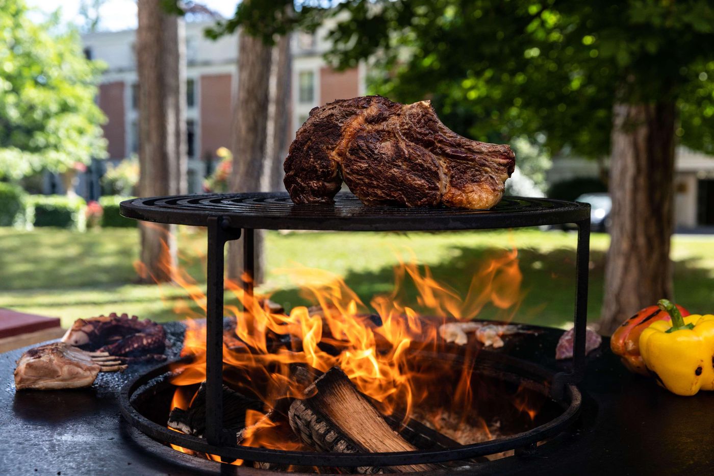 Waldorf-Astoria-Versailles---Trianon-Palace-Restaurant-81