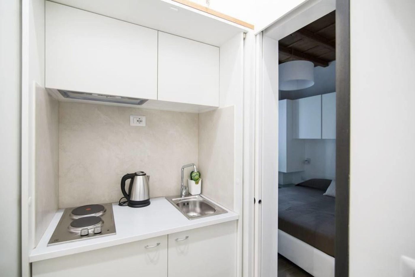 Domenichino-Luxury-Home-Room-19