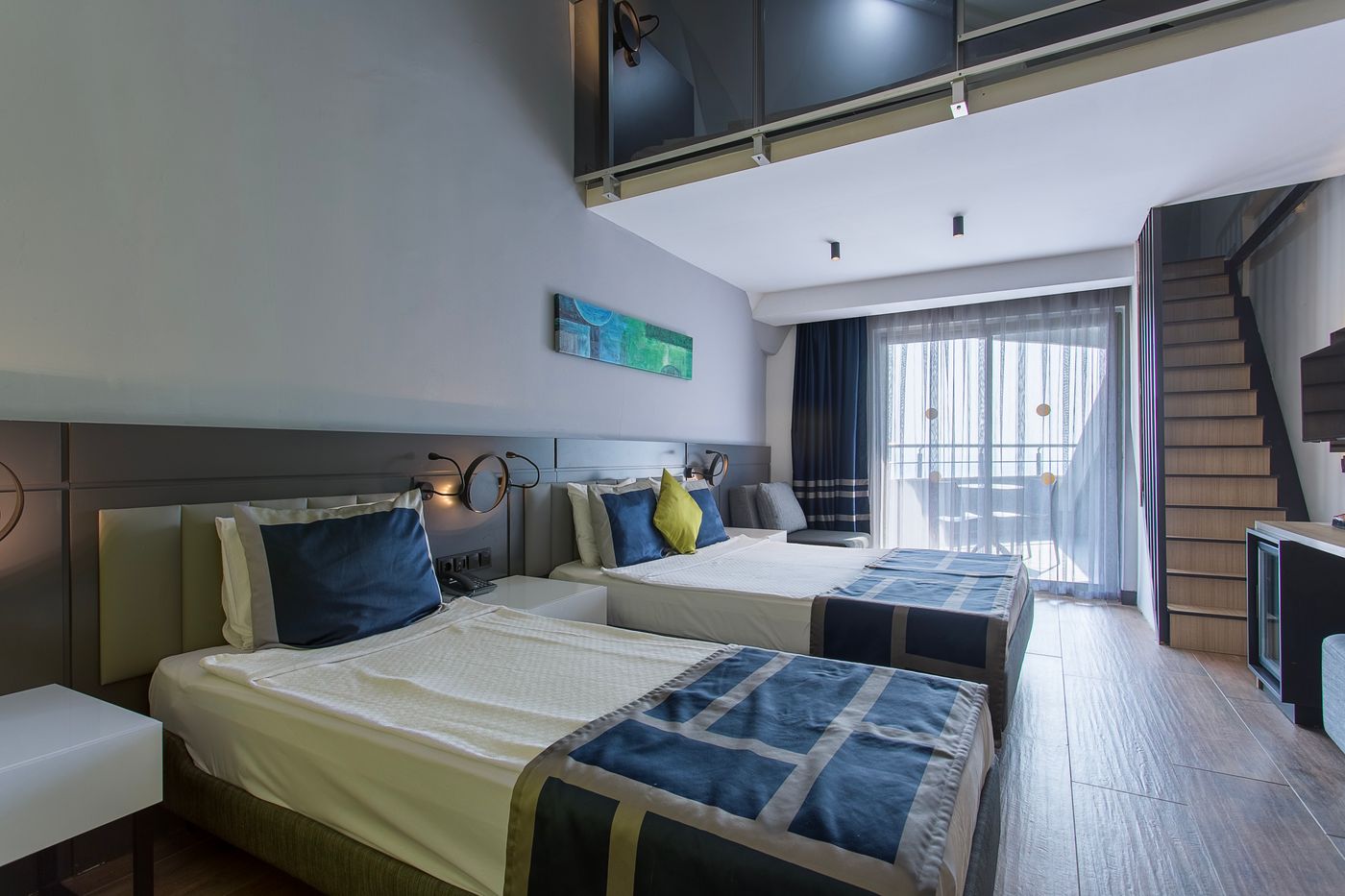 Nox Inn Deluxe Hotel