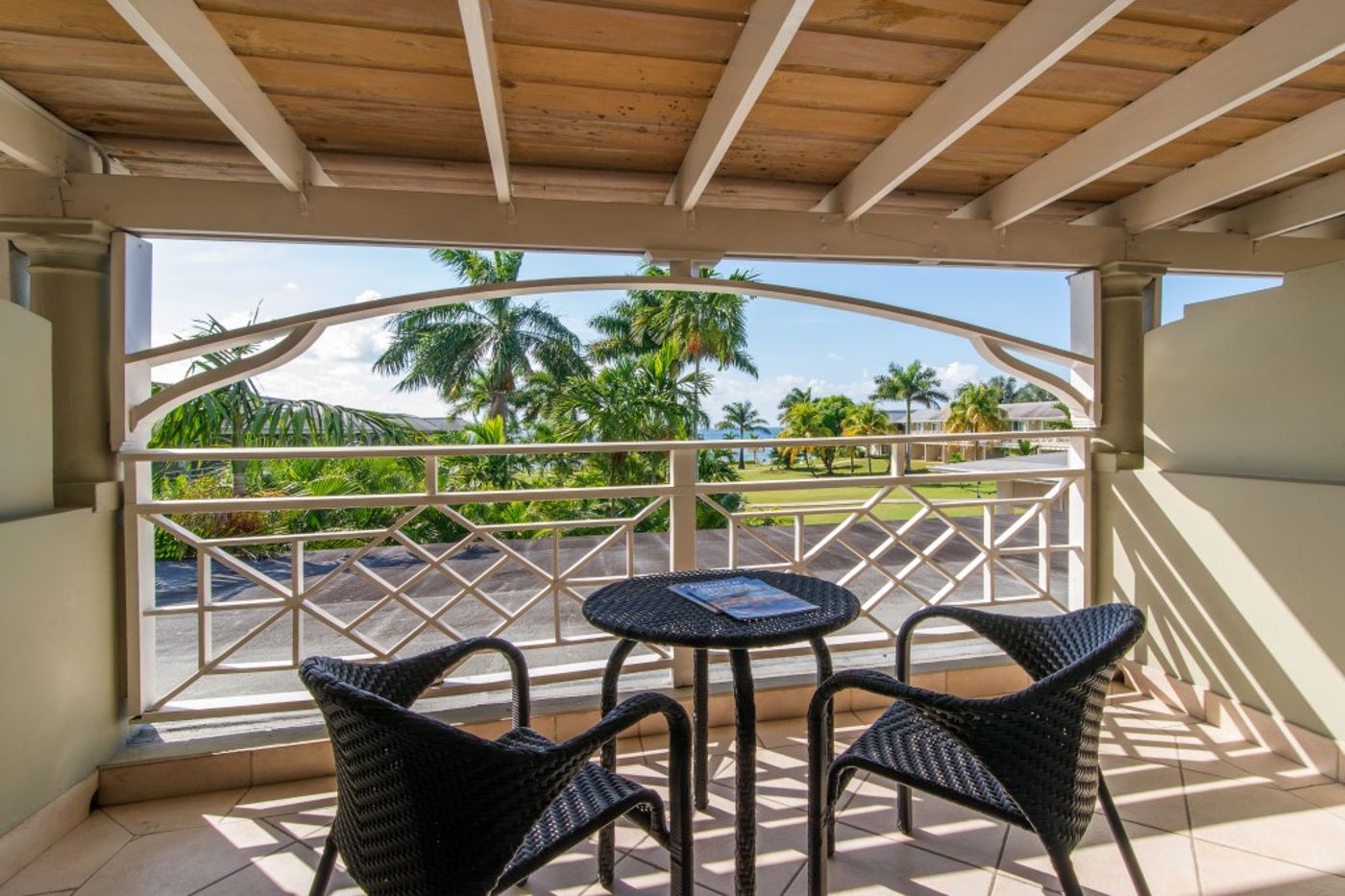 Sunscape-Cove-Montego-Bay-Resort-and-Spa-Room-57