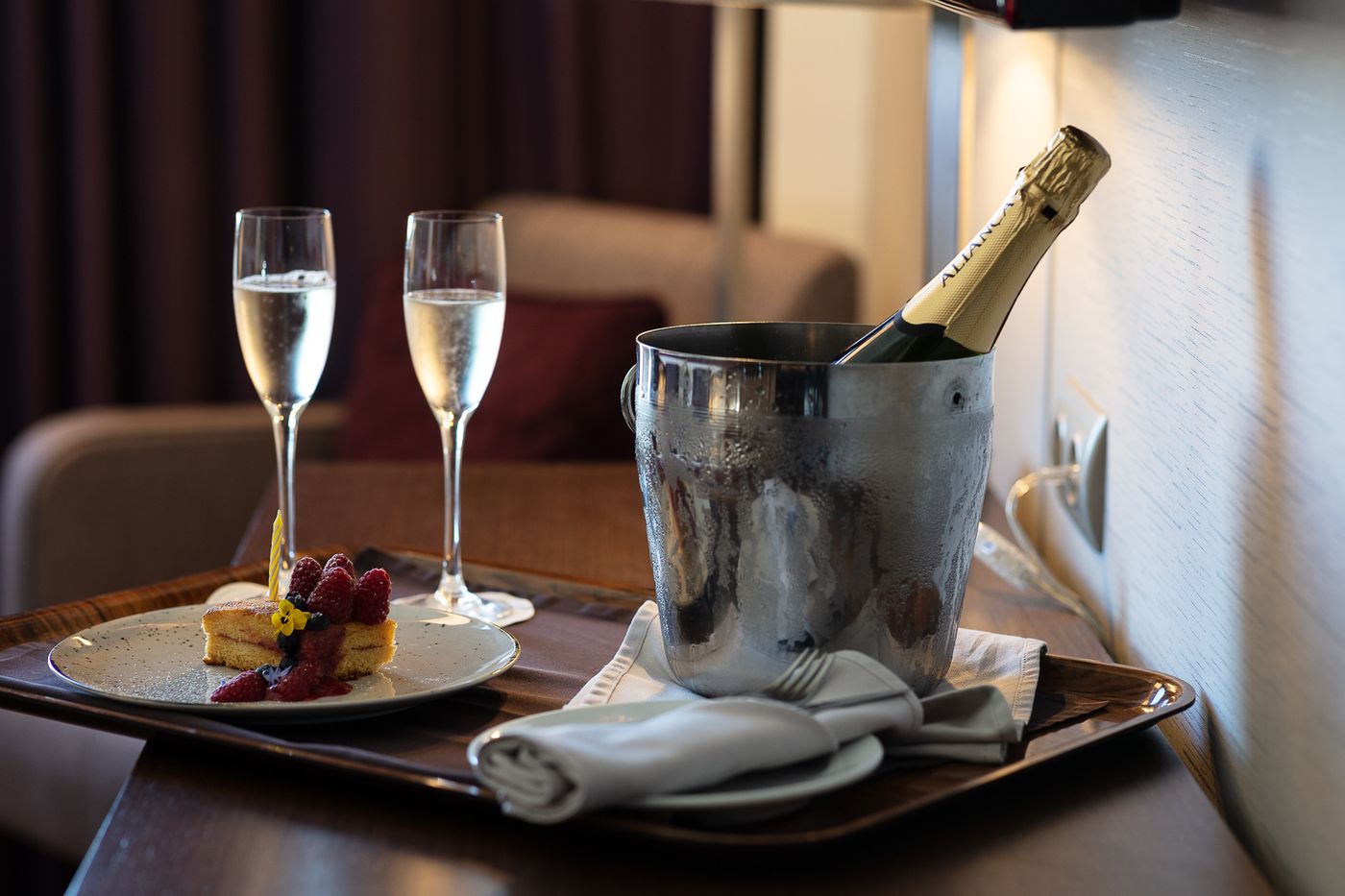 Neya-Lisboa-Hotel-Room-35