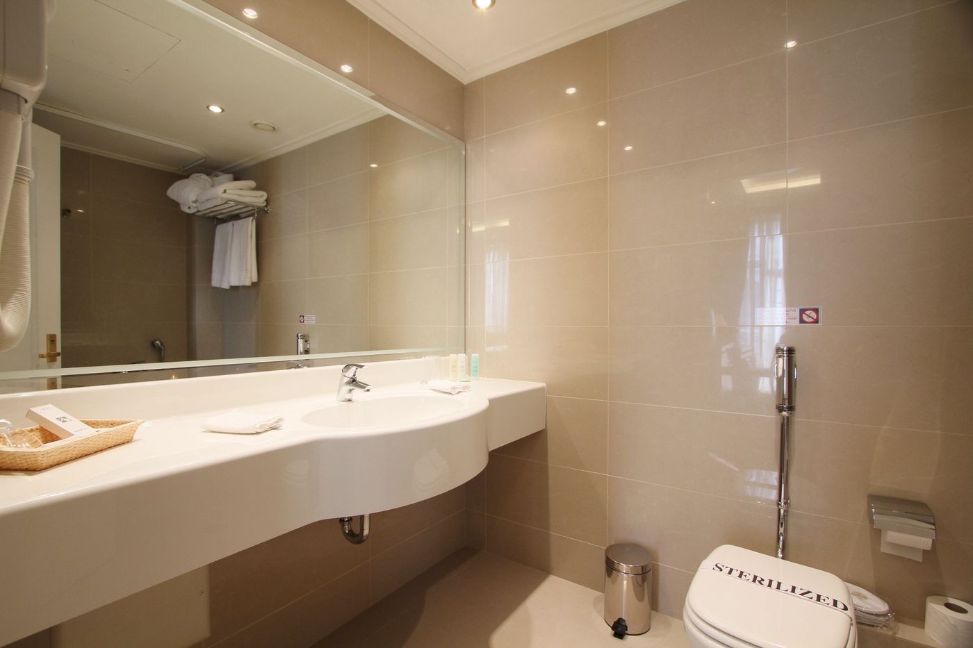 Piraeus-Theoxenia-Room-29