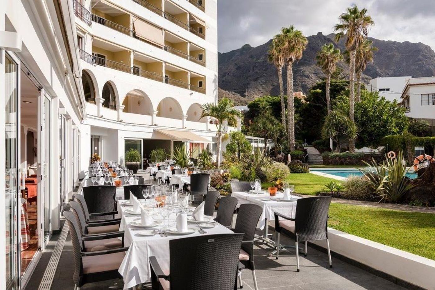 Oceano-Vitality-Hotel---Medical-Spa-General-view-6