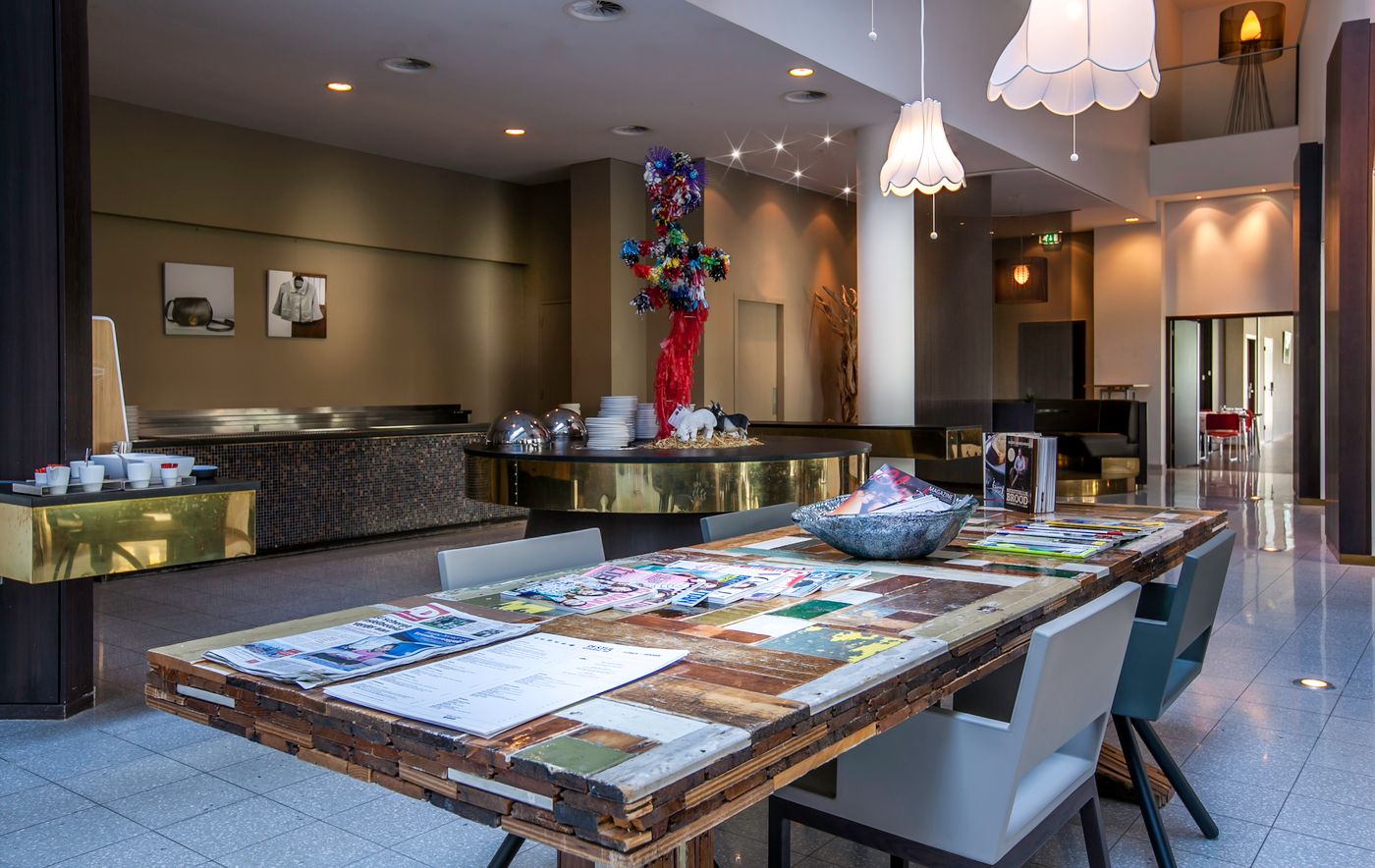 Dutch-Design-Hotel-Artemis-Restaurant-18