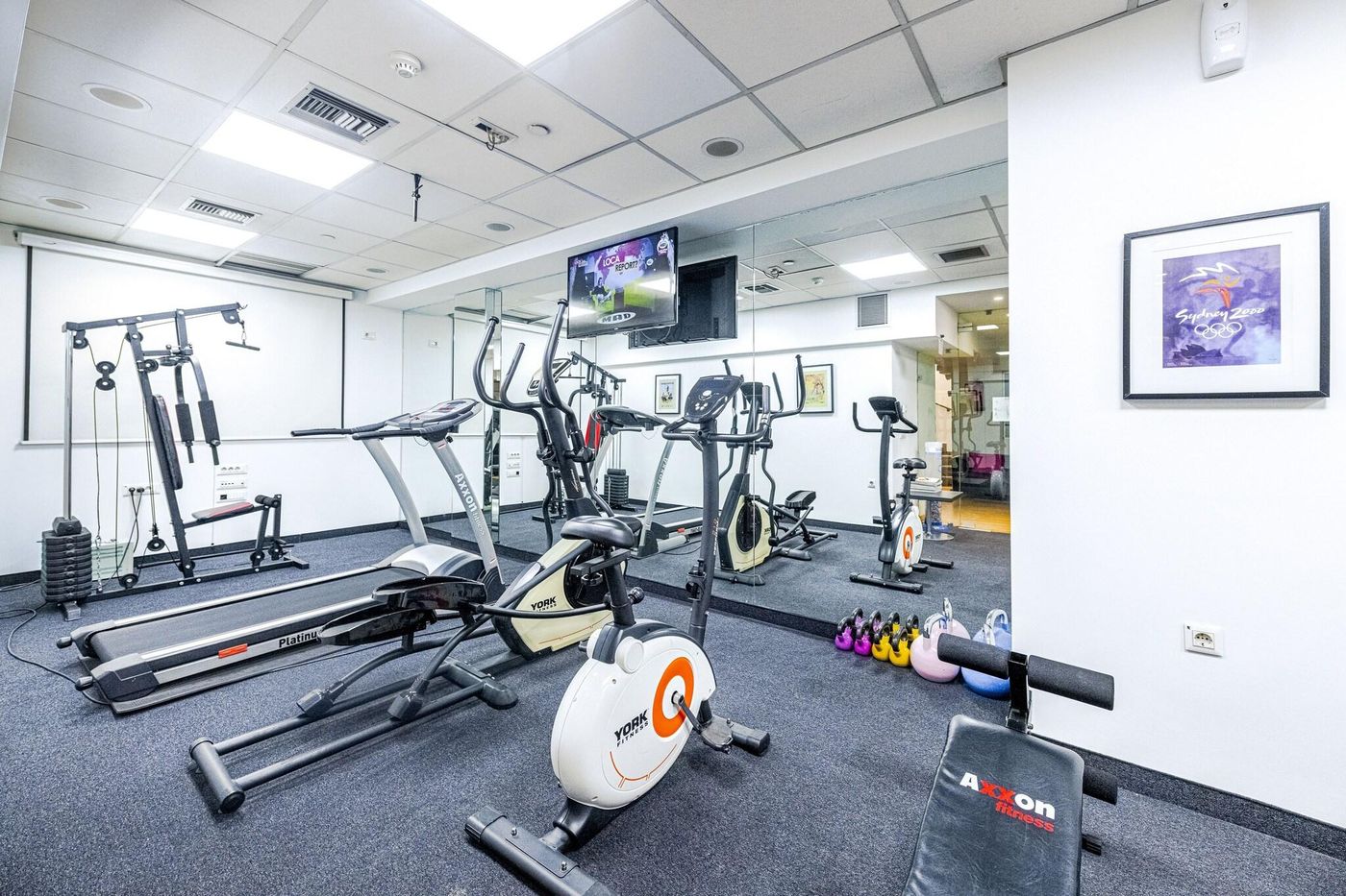 Polis-Grand-Hotel-Sports-and-Entertainment-67