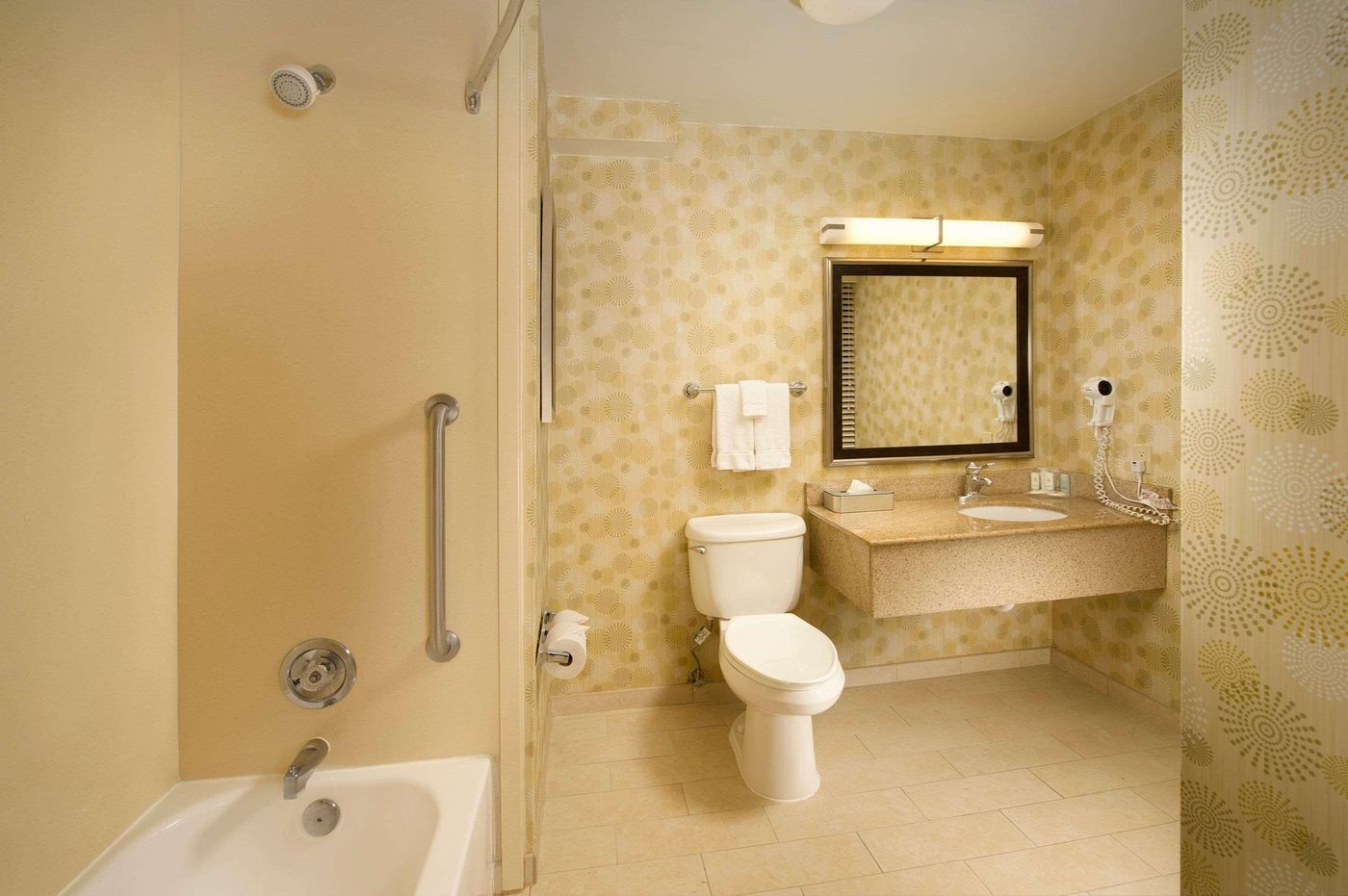 Comfort Inn Downtown DC - Convention Cente - United States - WASHINGTON - Room - 7