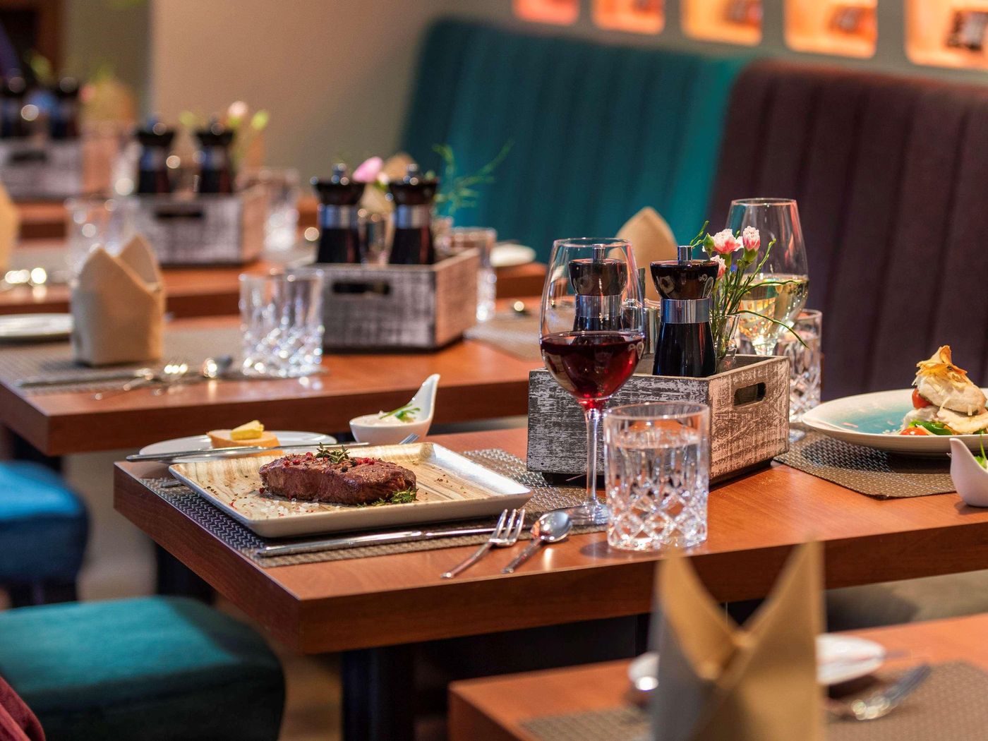 Mercure-Hotel-Berlin-City-West-Restaurant-44