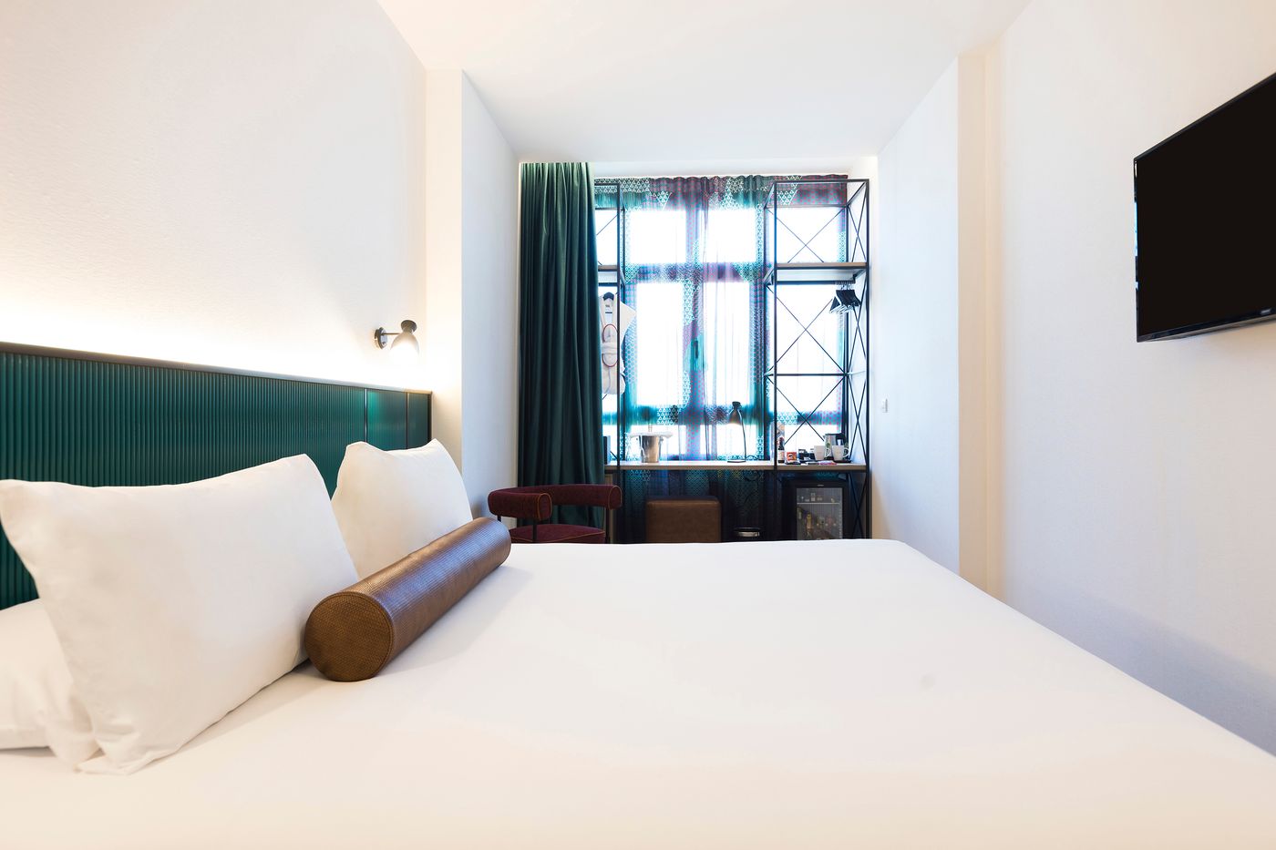 Axel Hotel Bilbao Adults Only-Spain-Bilbao-Room-7