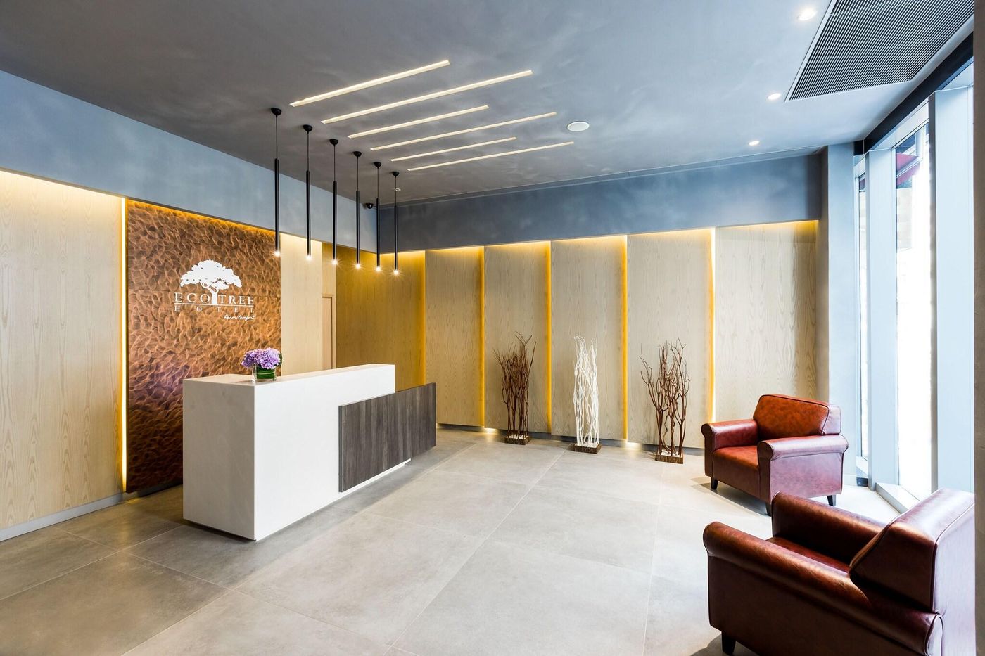 Eco-Tree-Hotel-Causeway-Bay-Lobby-6