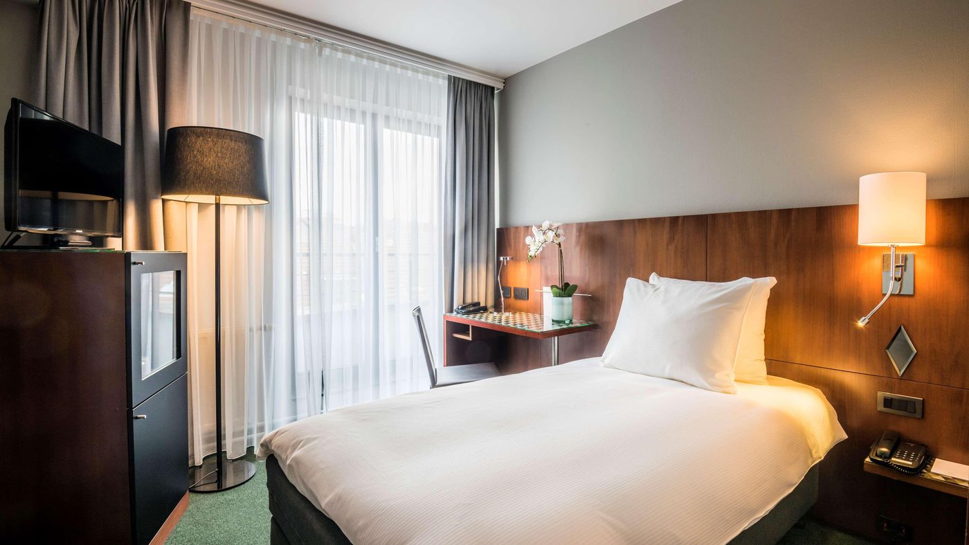 NH-Brussels-EU-Berlaymont-Room-18