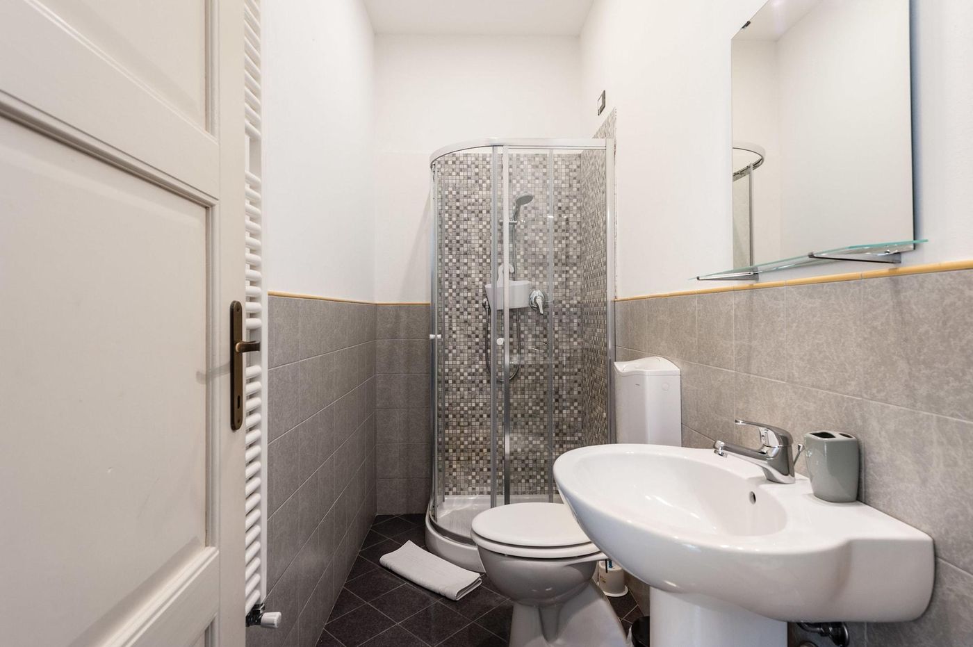 La-Gemma-Di-Elena-Room-28