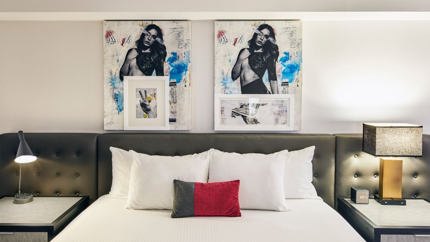 Planet-Hollywood-Resort---Casino-Room-38