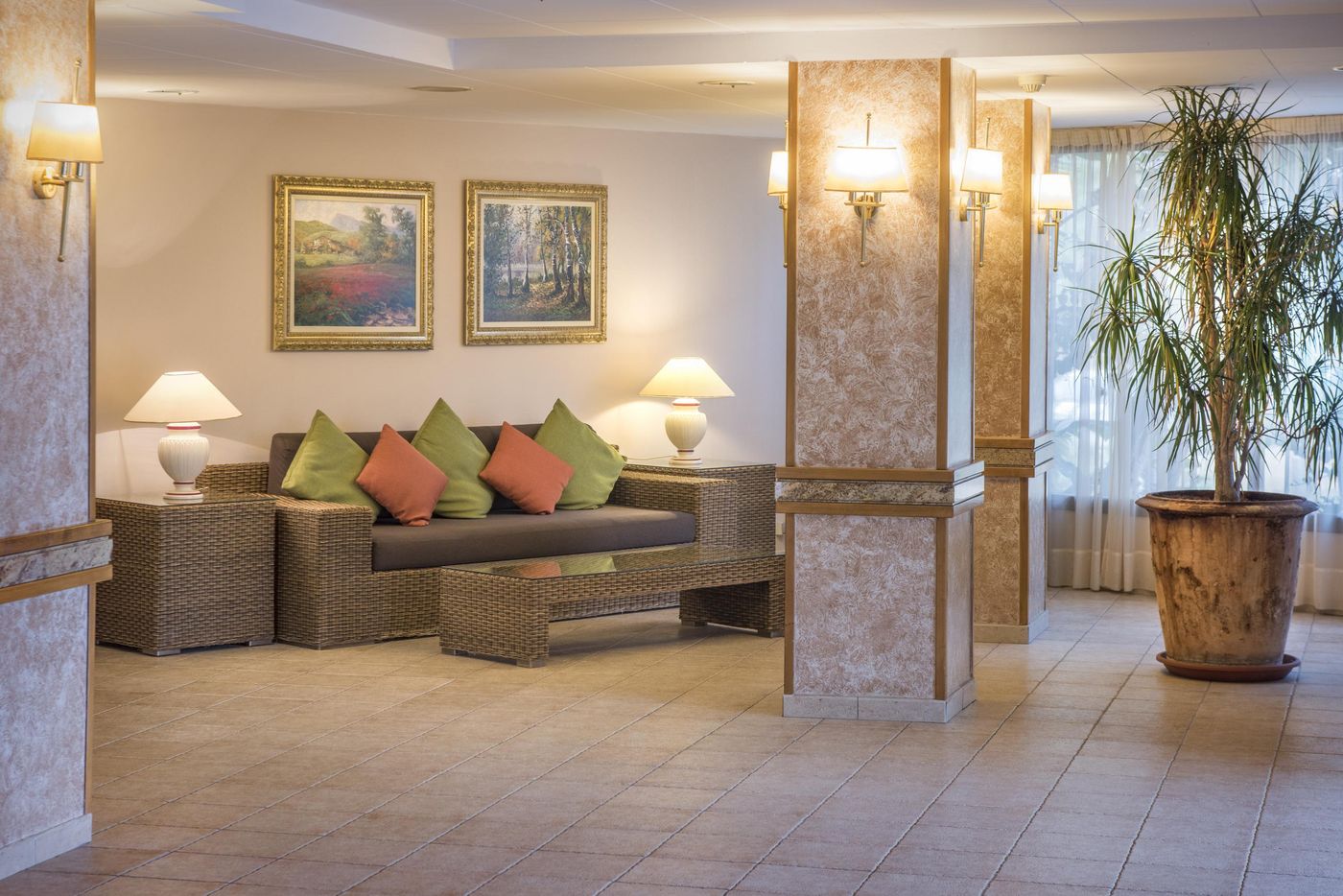 Sumus-Hotel-Stella---Spa---Adults-Recommended-Lobby-52