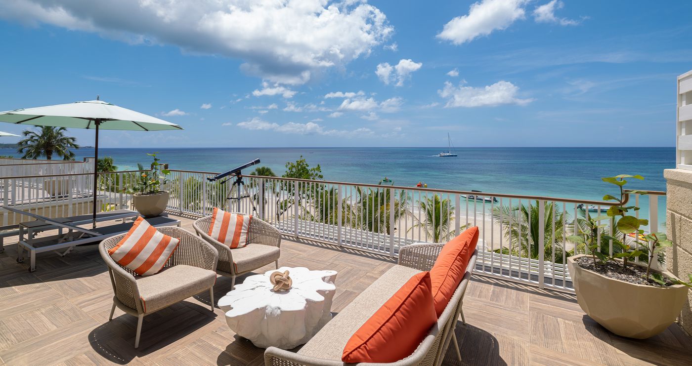 Beaches-Negril-General-view-50