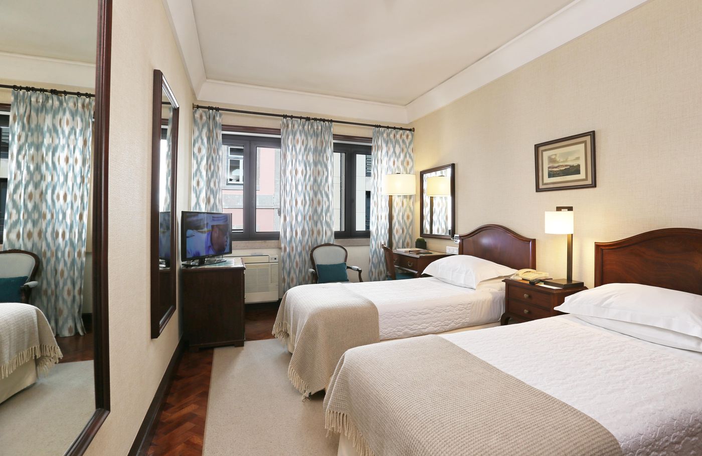 Hotel-Lisboa-Plaza--a-Lisbon-Heritage-Collection-Room-34