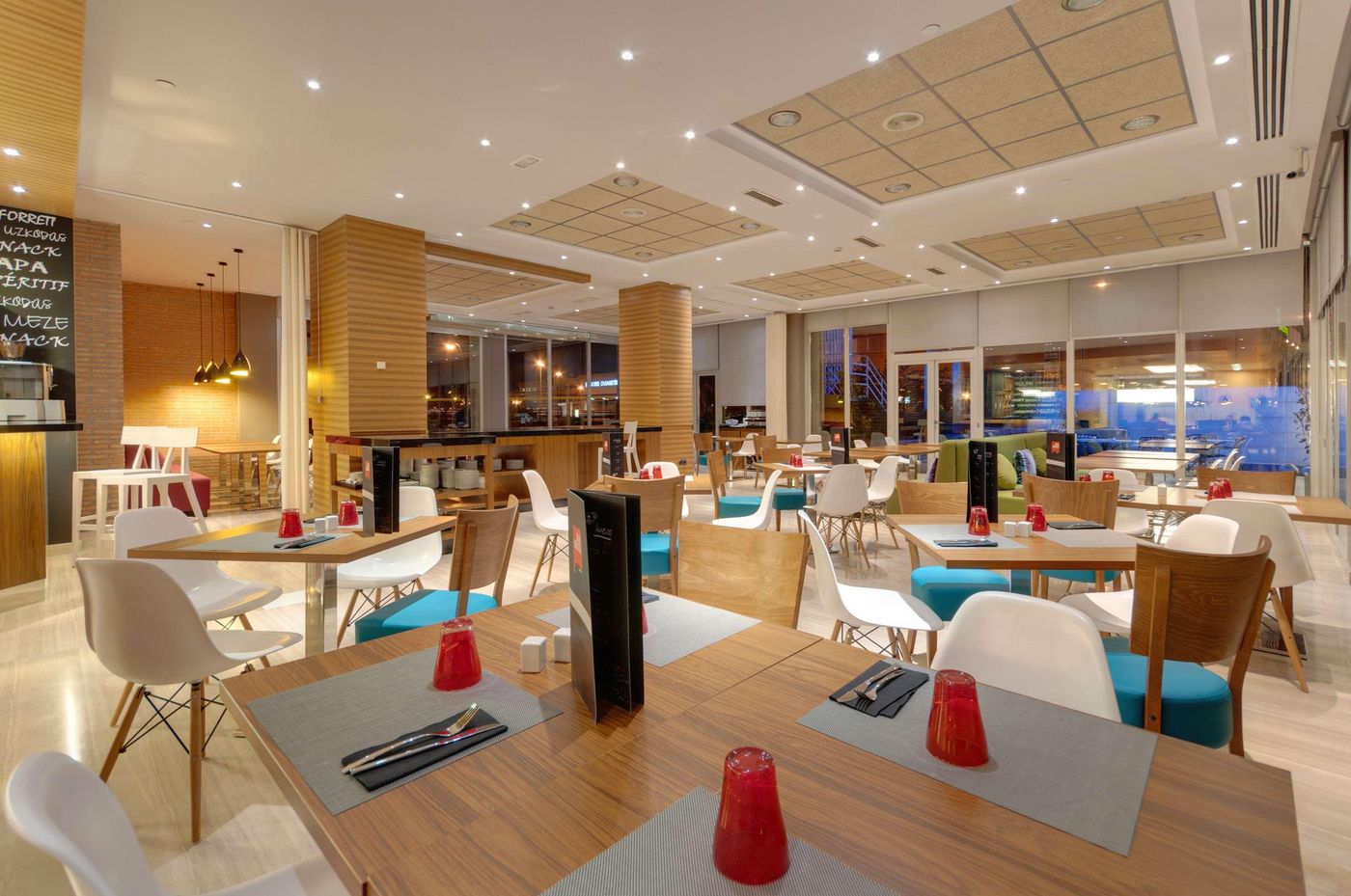 TRYP-Madrid-Chamartin-Hotel-Restaurant-16