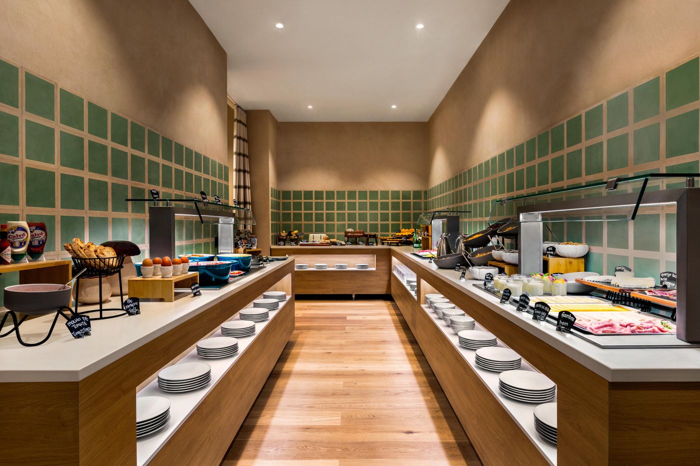 Holiday-Inn-Beja-Restaurant-27