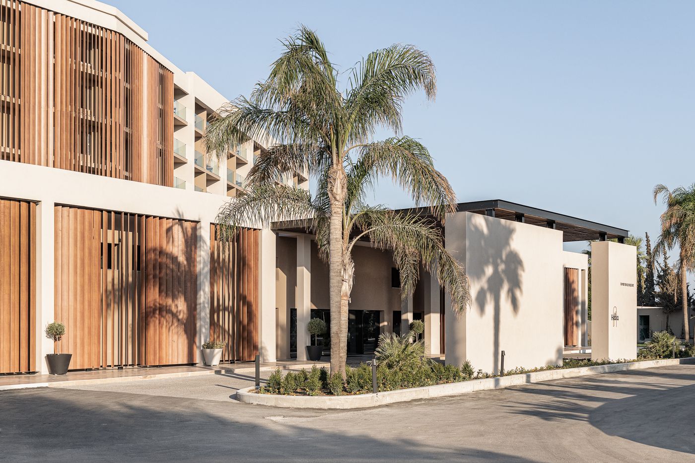 Helea Family Beach Resort