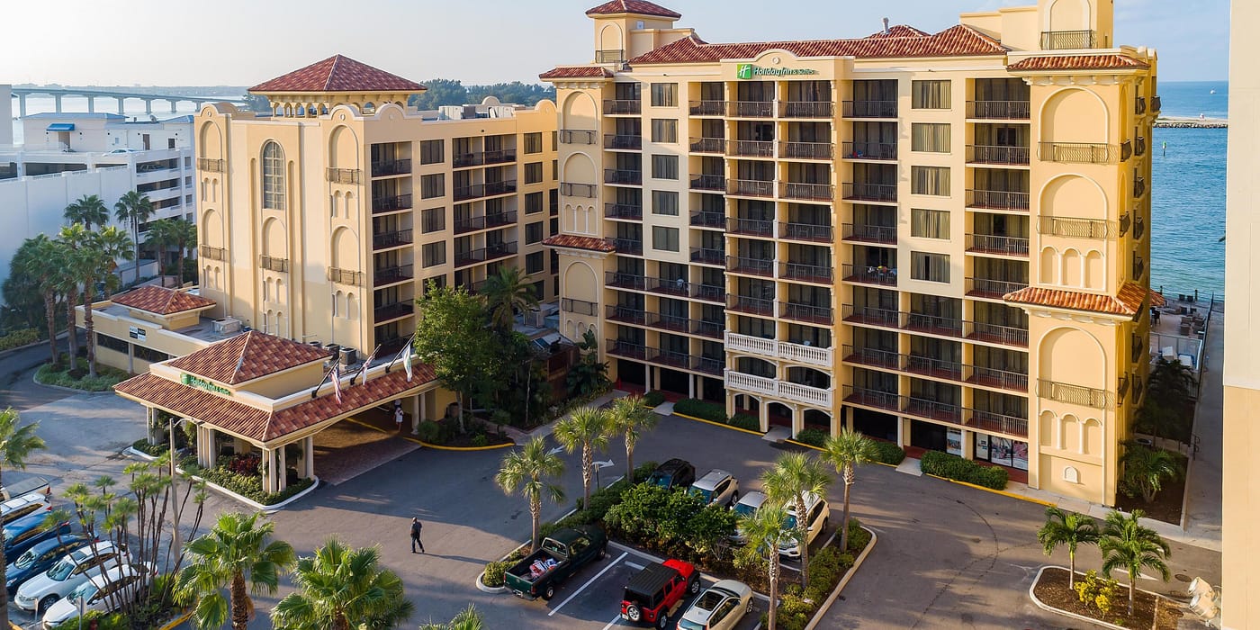 Holiday Inn Hotel & Suites Clearwater Beach