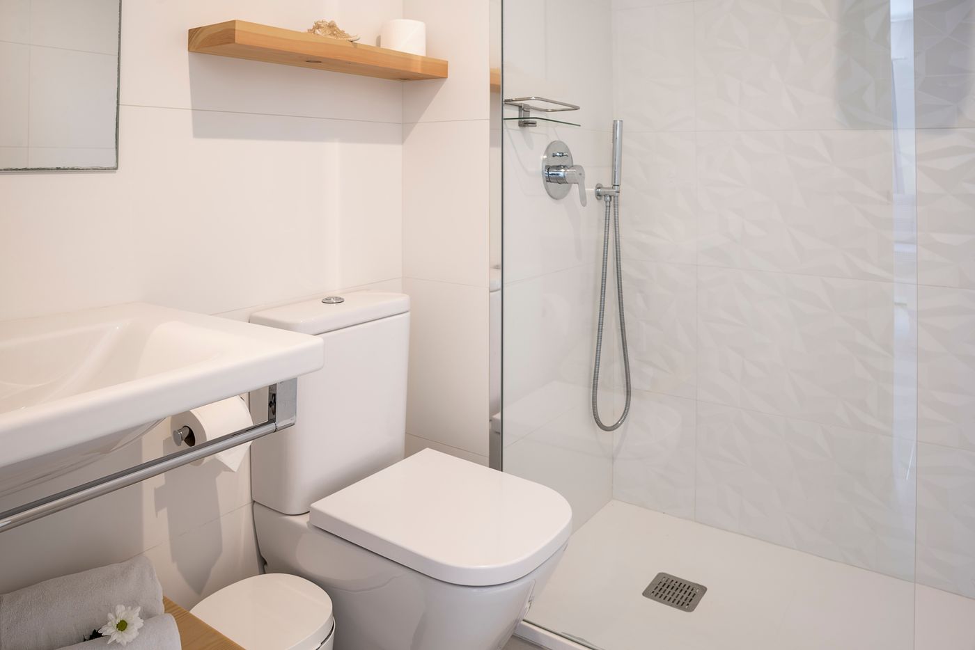 Las-Brisas-I---II-Room-55