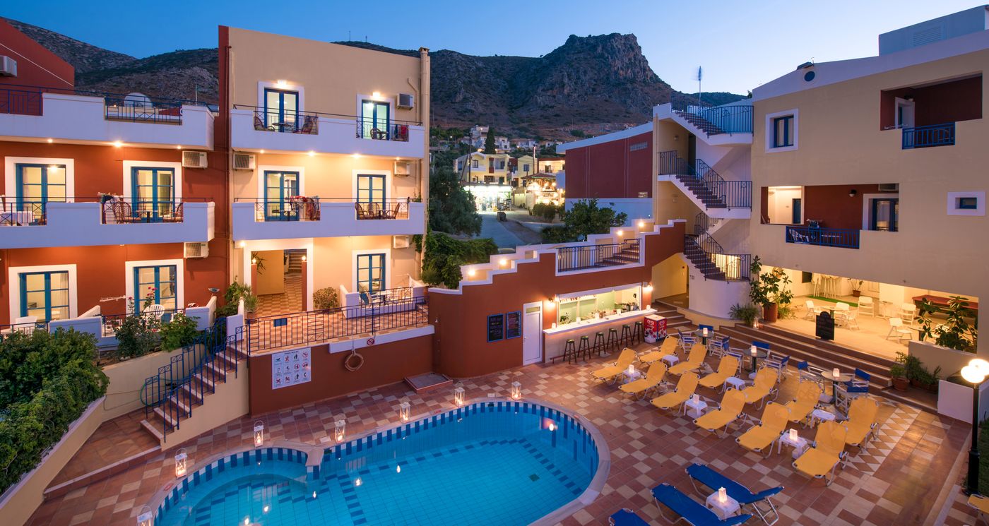 Astra-Village-Pool-1