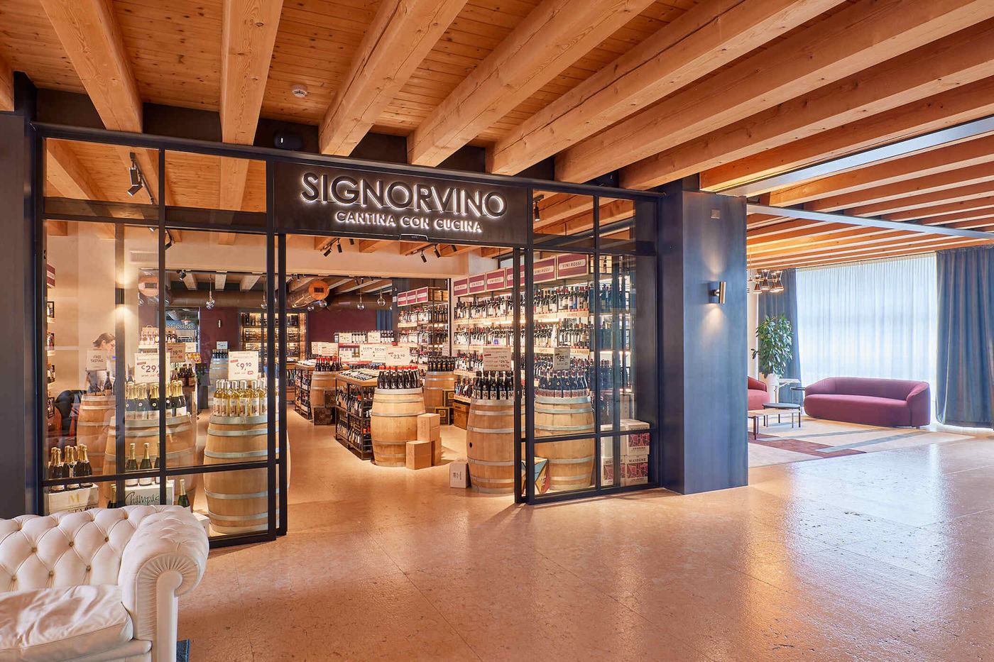 Veronesi La Torre - Italy - DOSSOBUONO DI VILLAFRANCA - Lobby - 2