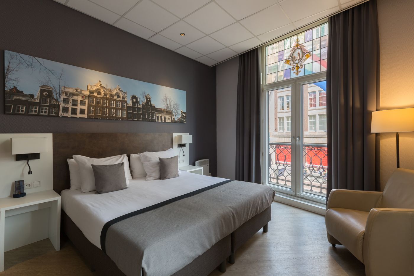 Amsterdam-De-Roode-Leeuw-Room-21