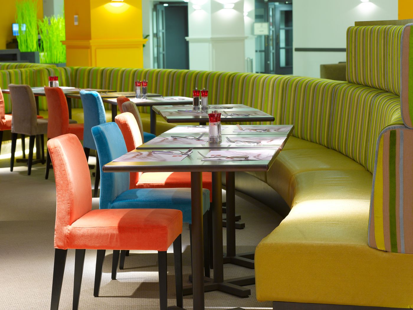 Thon-Hotel-Brussels-City-Centre-Restaurant-14