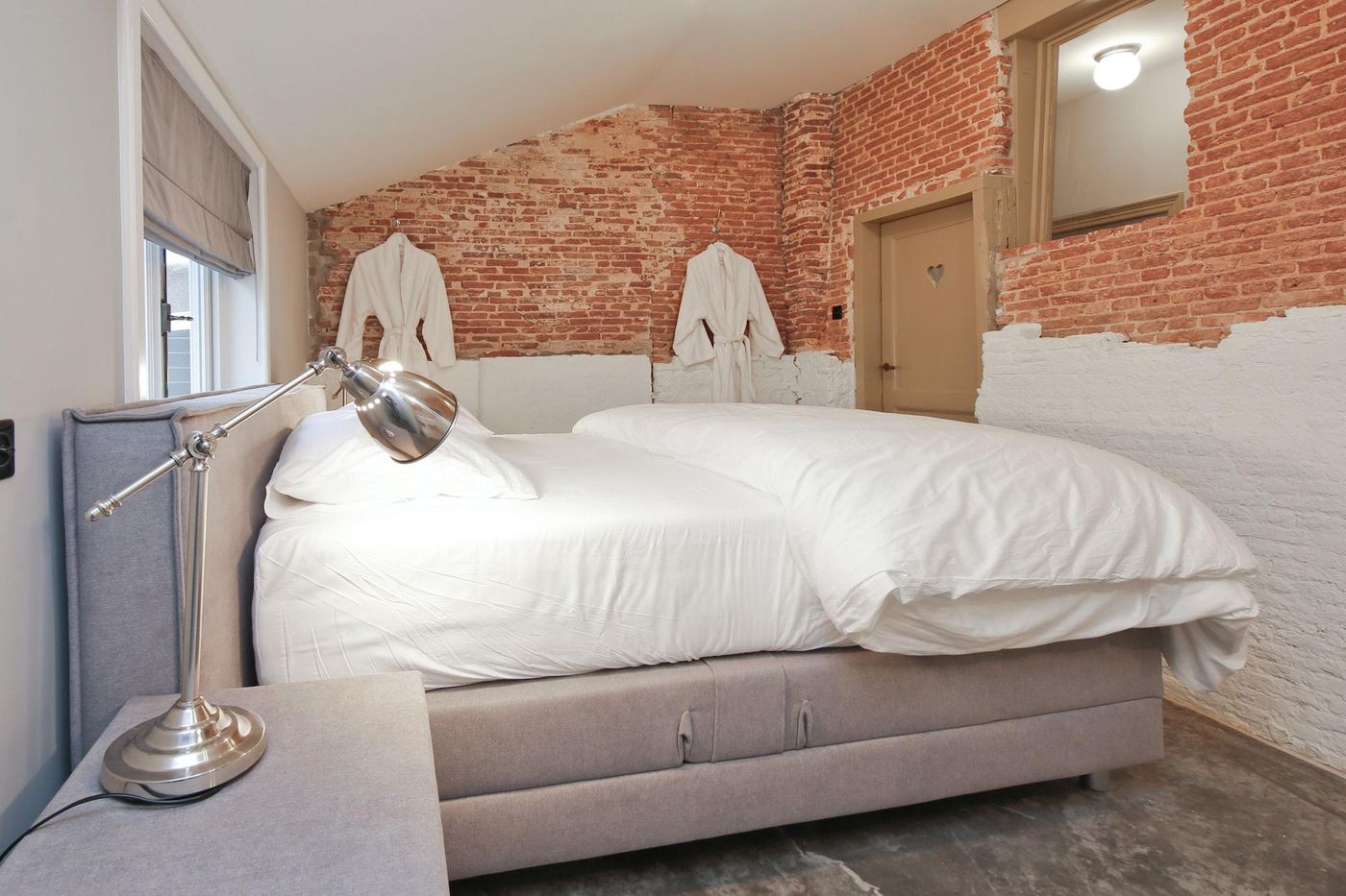 Hotel-Suites-Wilma-J-Room-28