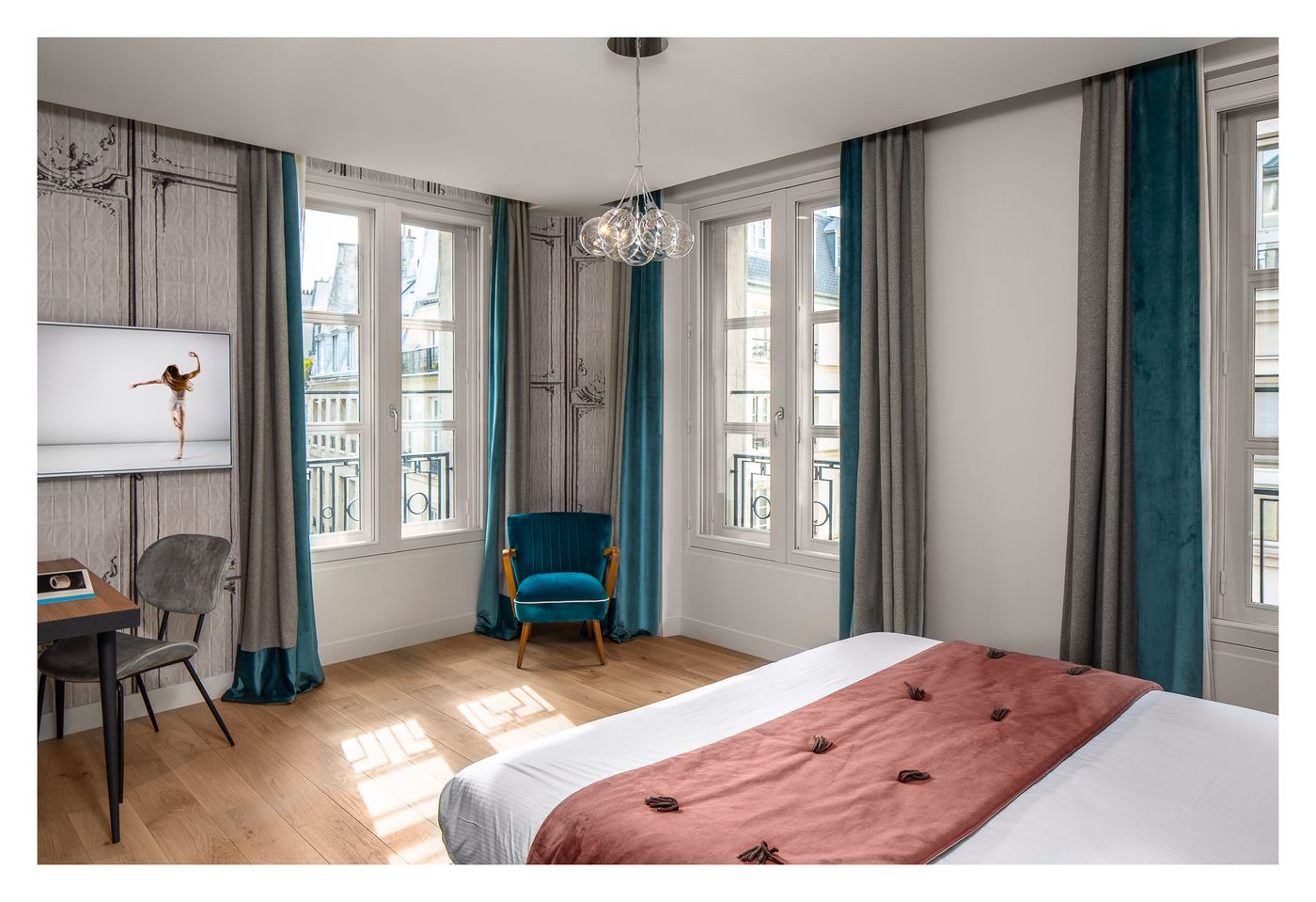 Lyric-Hotel-Paris-Room-10