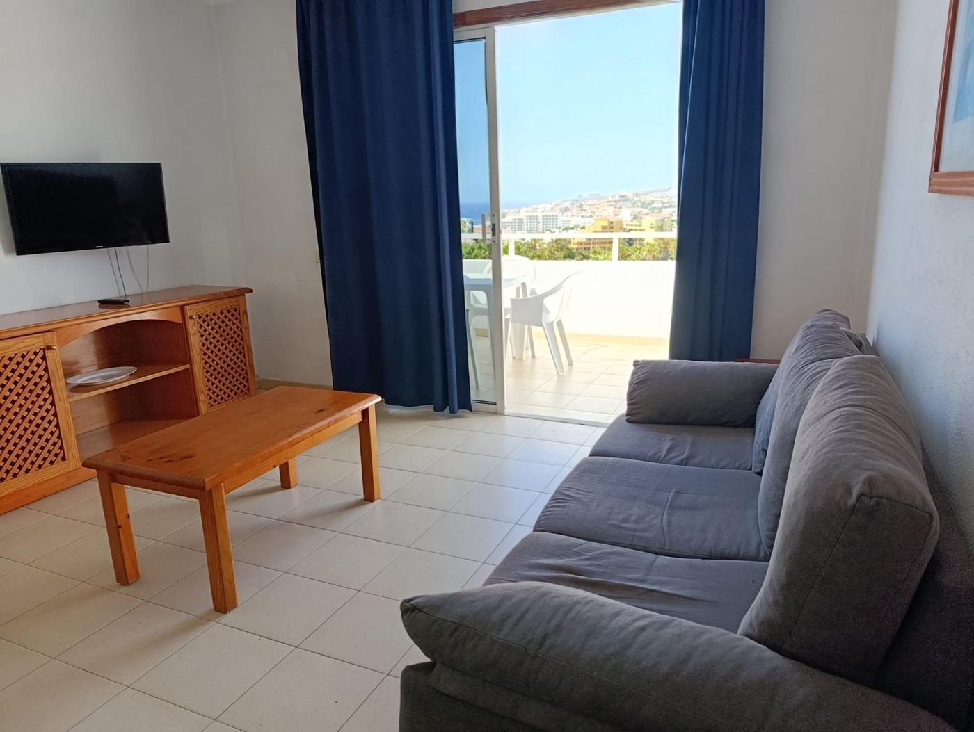 Malibu-Park-Hotel-Room-36