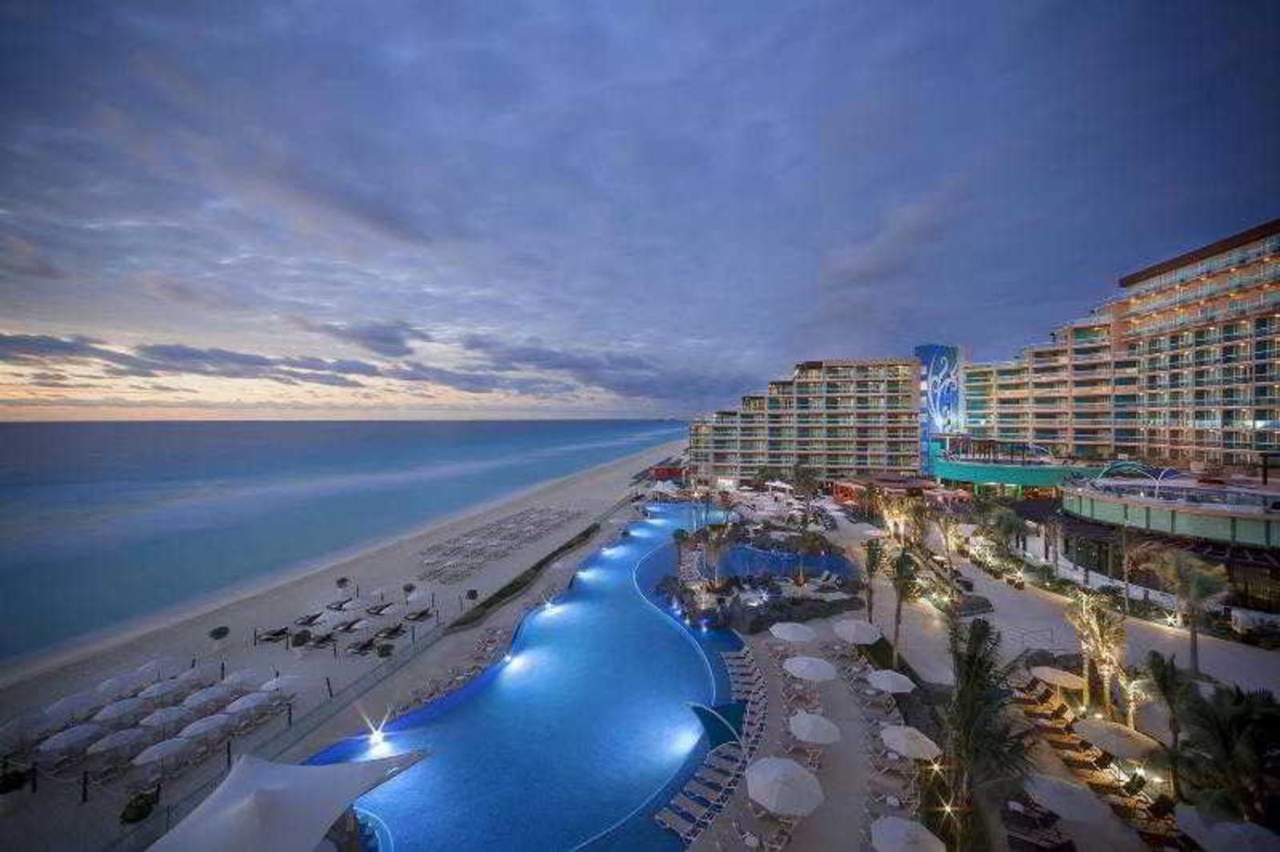 Hard-Rock-Hotel-Cancun-General-view-10