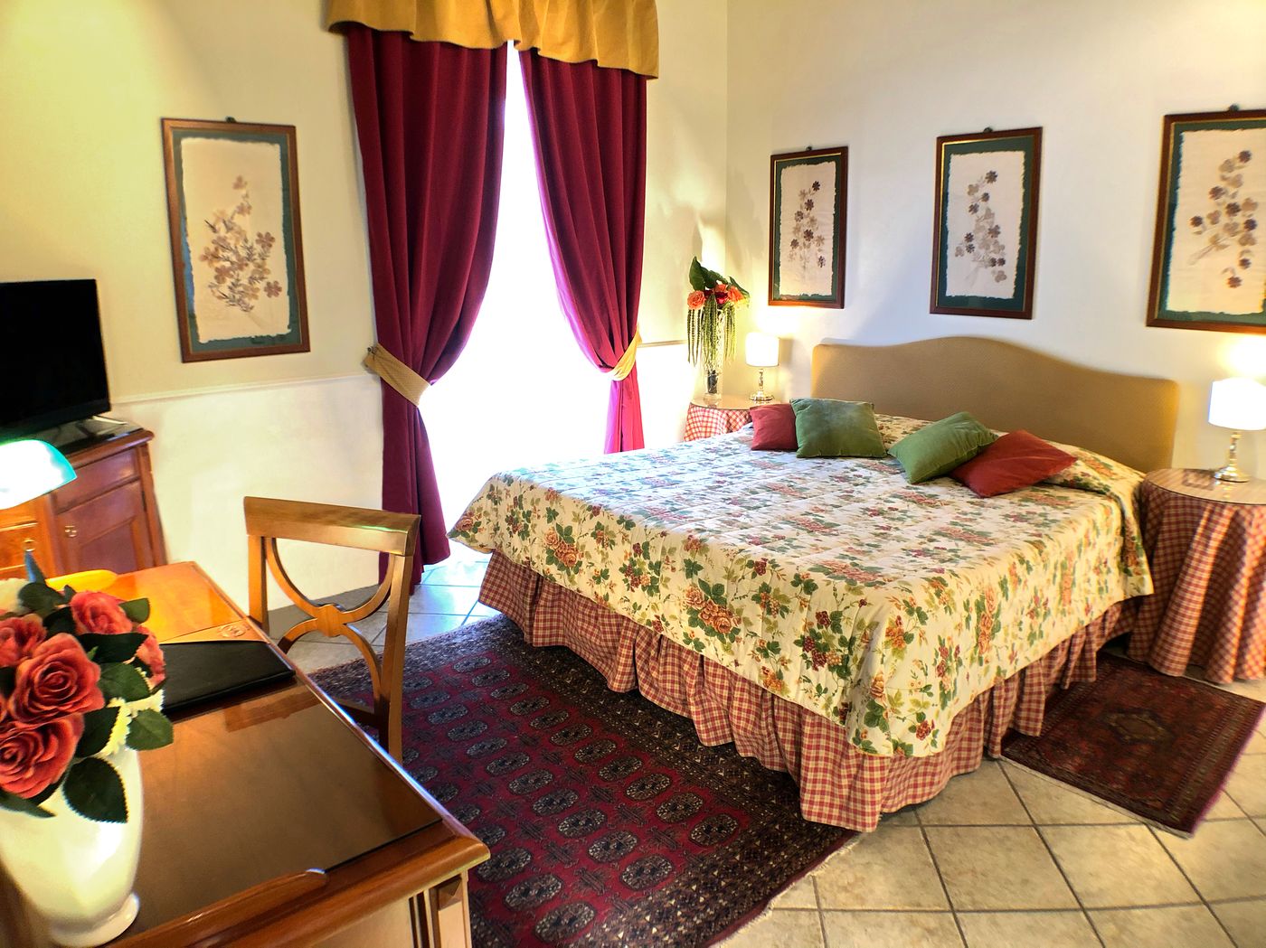 Rosary-Garden-Hotel-Room-22