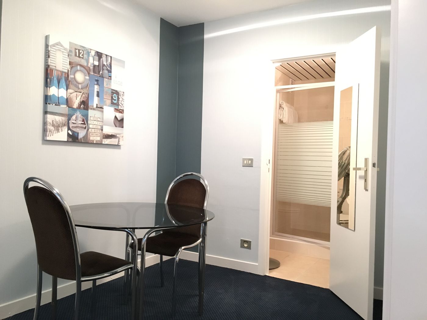 First-Euroflat-Hotel-Room-49