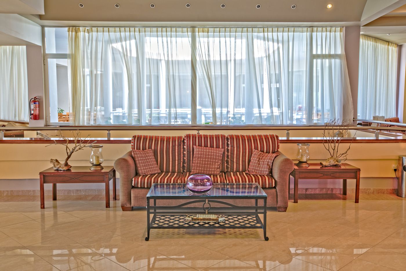 Sovereign-Beach-Hotel-Lobby-54