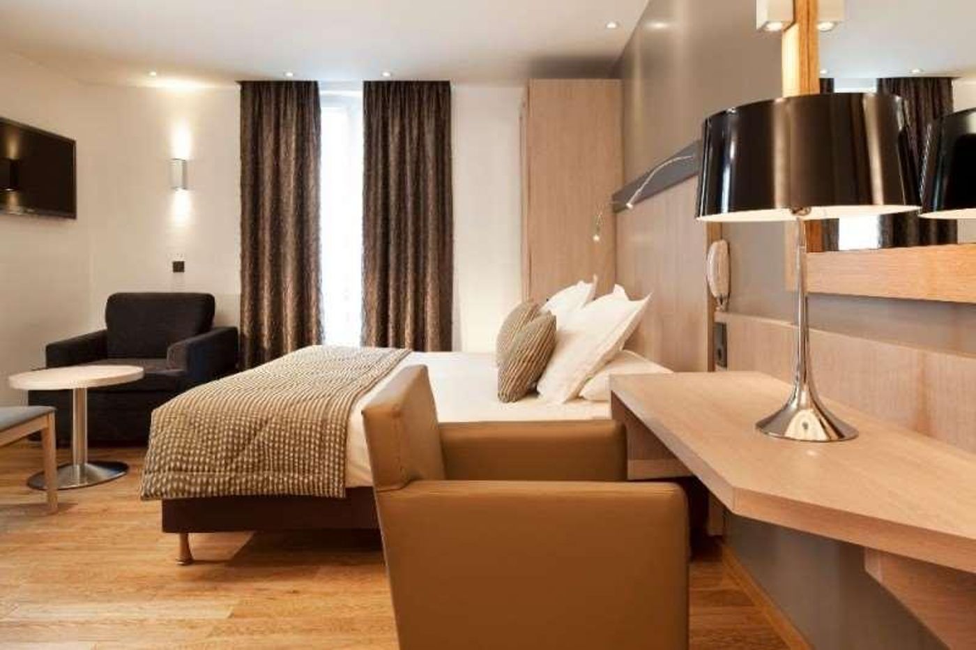 Tourisme-Avenue-Room-29