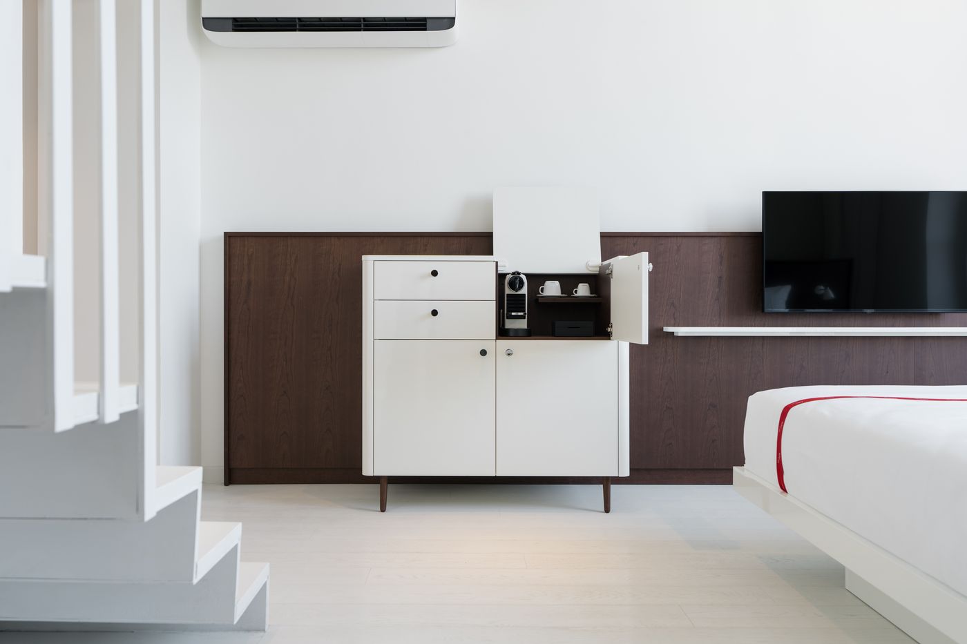 Ruby-Bea-Hotel-Florence-Room-39