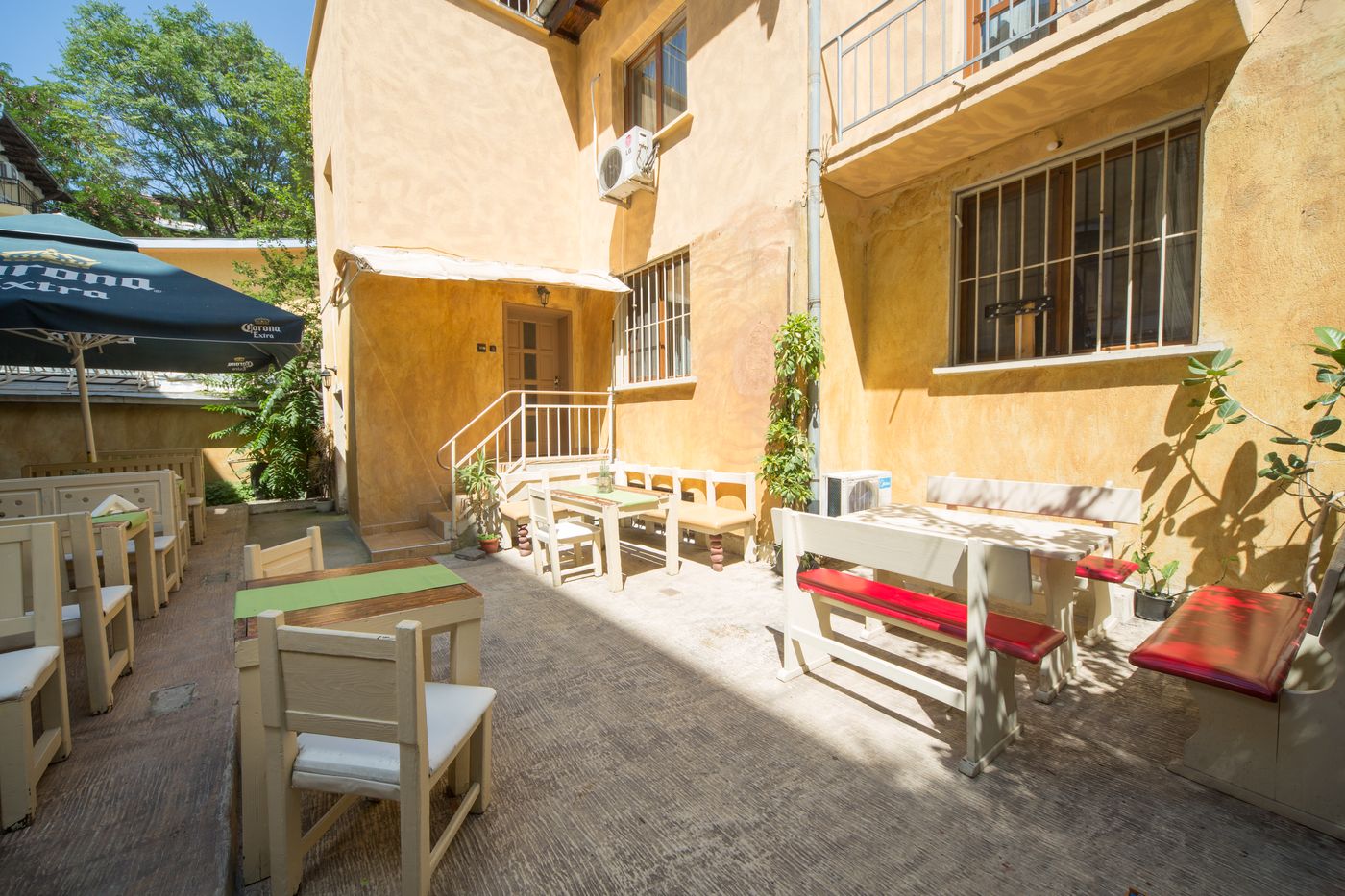 Peter Pan House-Bulgaria-Sofia-General view-1